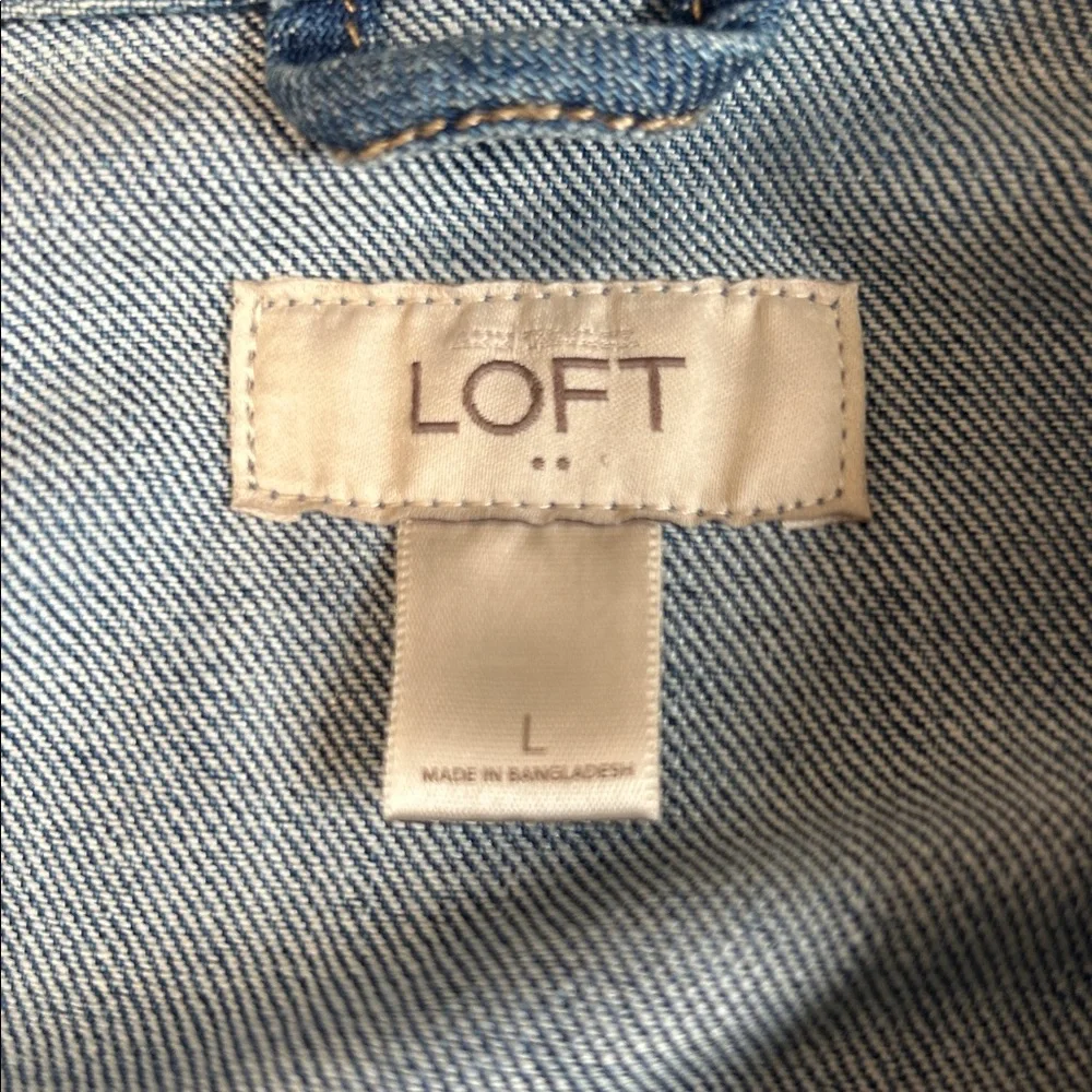 Ann Taylor LOFT Classic Blue Denim LS Flap Pocket Button Front Jacket Sz Large - Picture 7 of 8